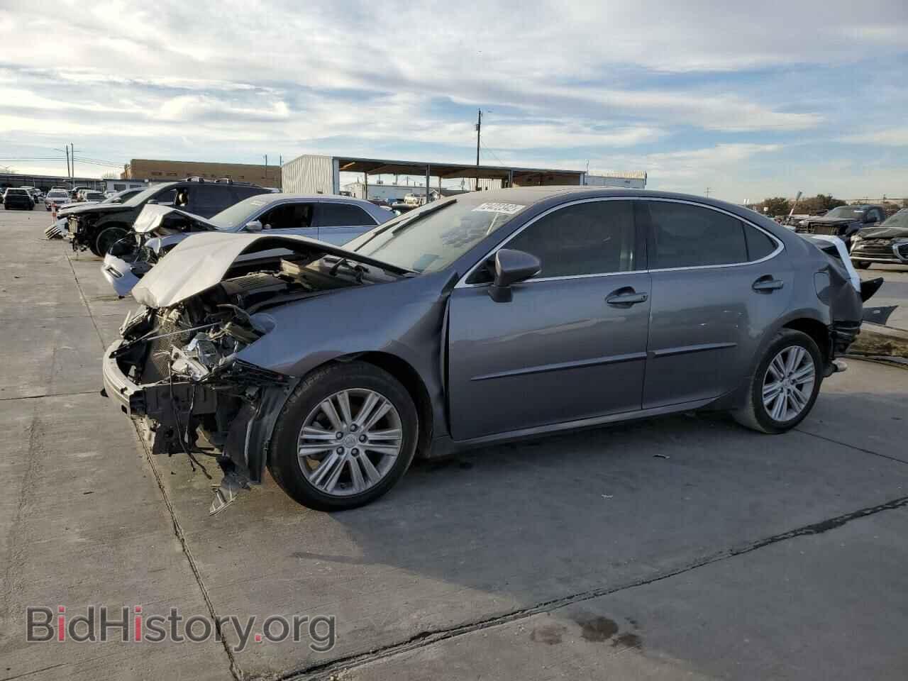Фотография JTHBK1GG4F2178100 - LEXUS ES350 2015