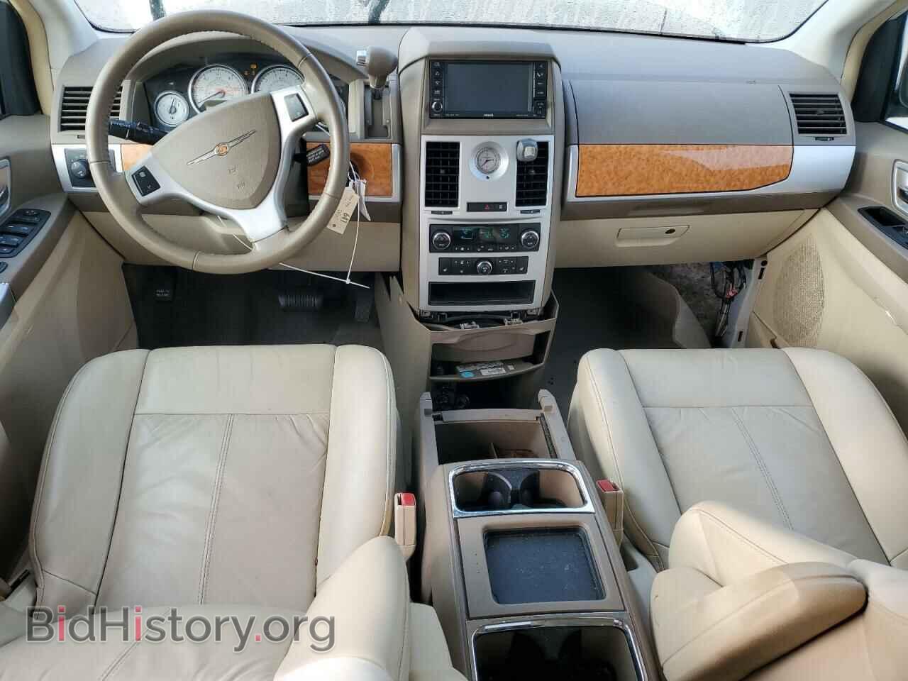 2009 CHRYSLER MINIVAN - VIN: 2A8HR64X79R611027 - Фото 8