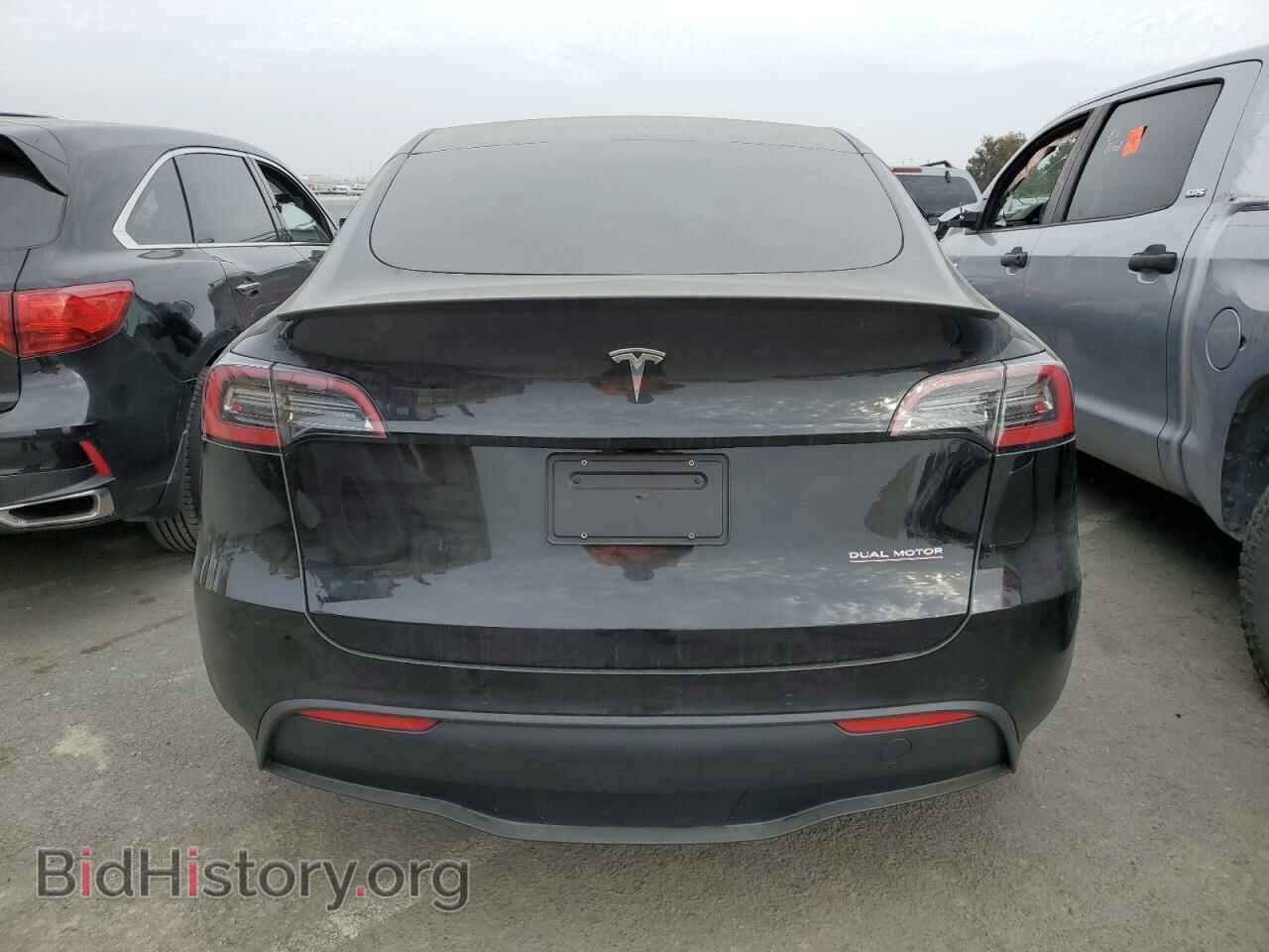 2022 TESLA MODEL Y - VIN: 7SAYGDEF9NF382768 - Фото 6