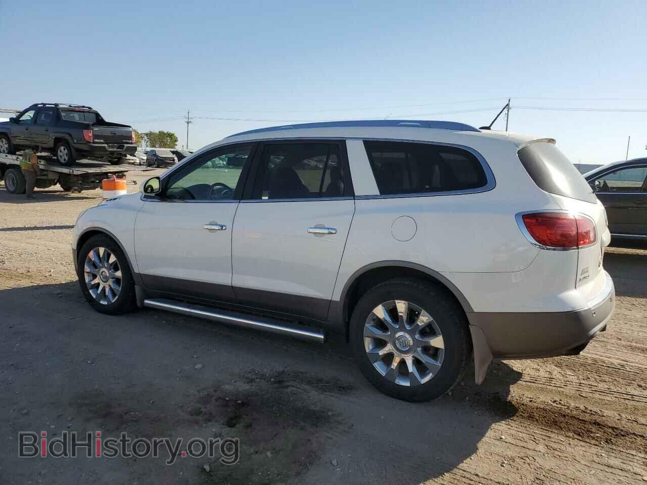 2011 BUICK ENCLAVE - VIN: 5GAKVCED2BJ249891 - Фото 2