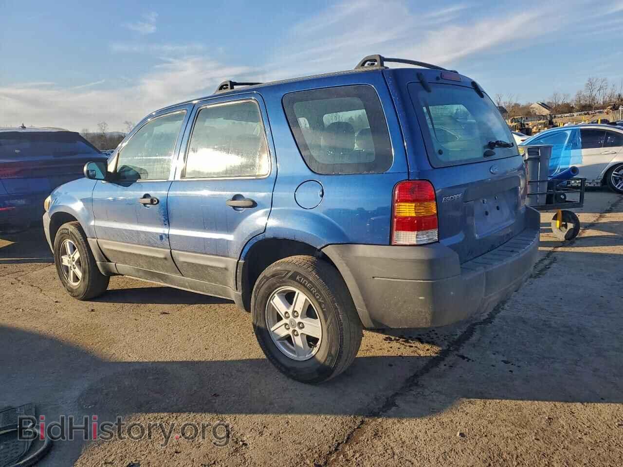 2007 FORD ESCAPE - VIN: 1FMYU92Z87KA98972 - Фото 2