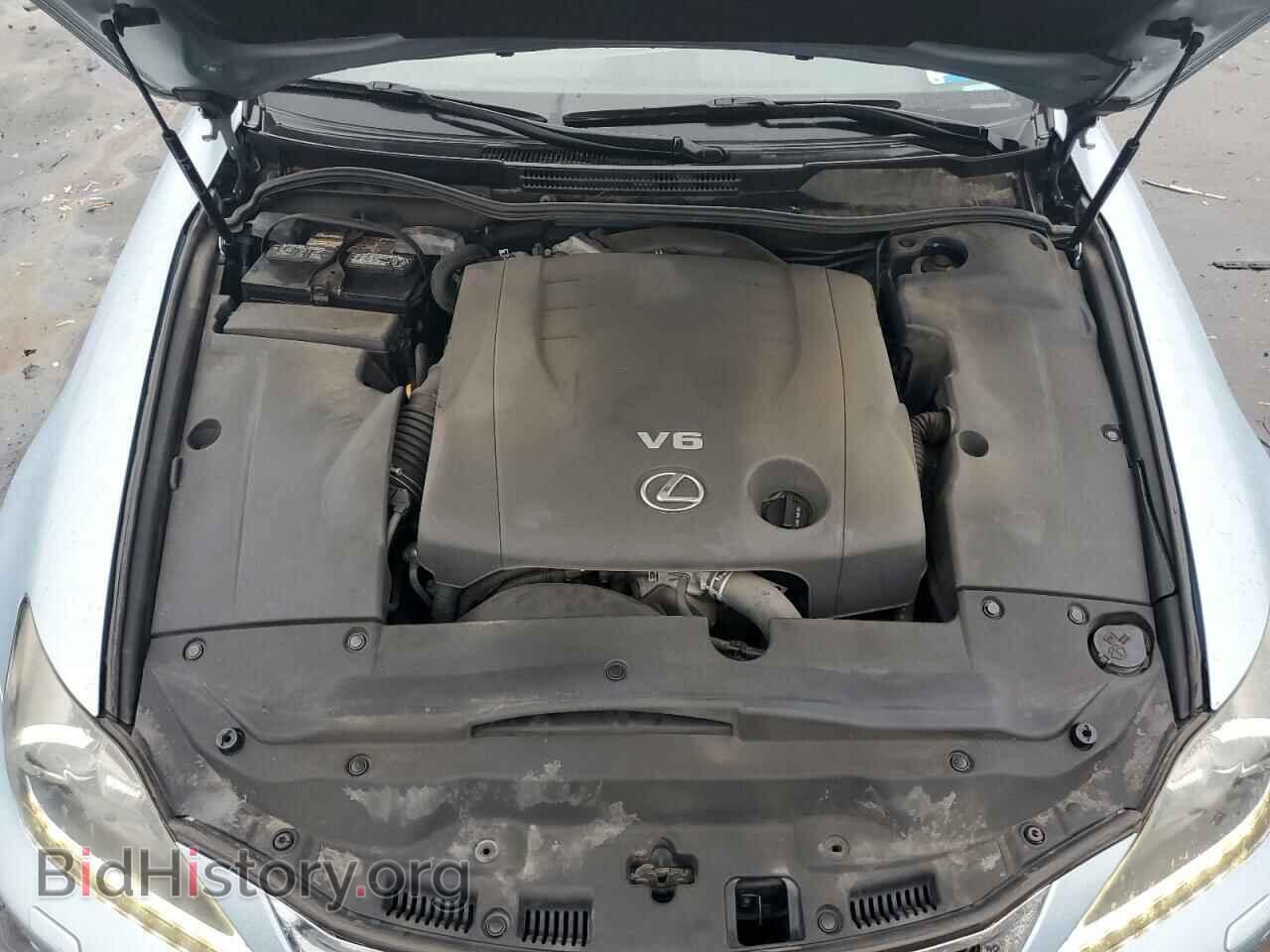 2011 LEXUS IS - VIN: JTHFF2C28B2520468 - Photo 11