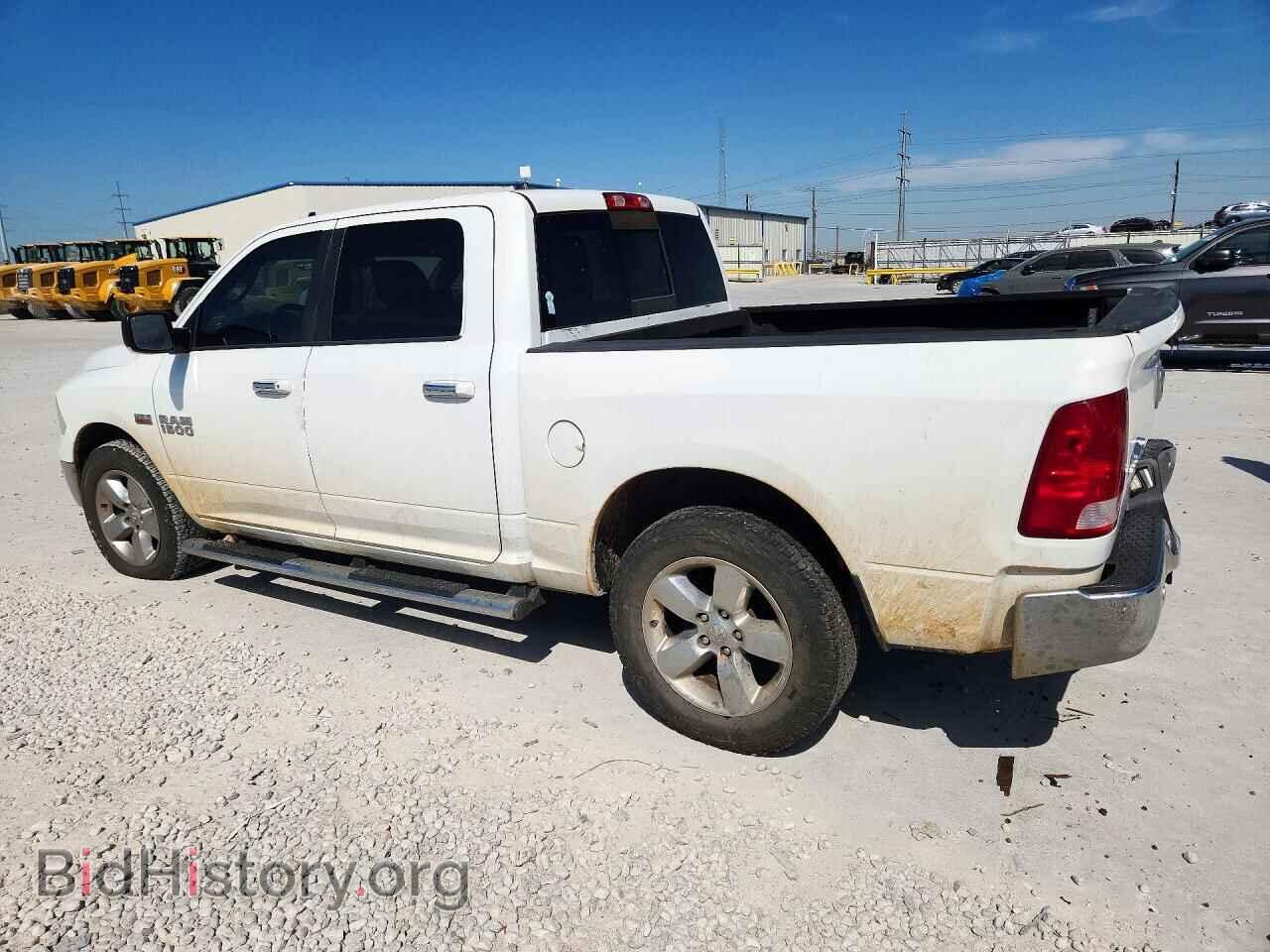 2016 RAM 1500 - VIN: 3C6RR7LT2GG266600 - Photo 2