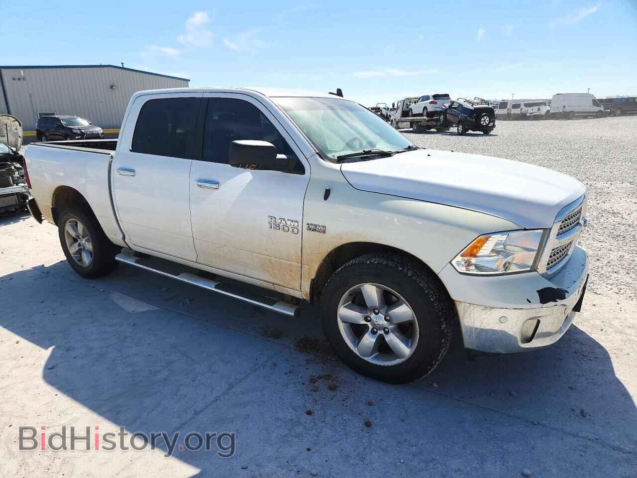 2016 RAM 1500 - VIN: 3C6RR7LT2GG266600 - Photo 4
