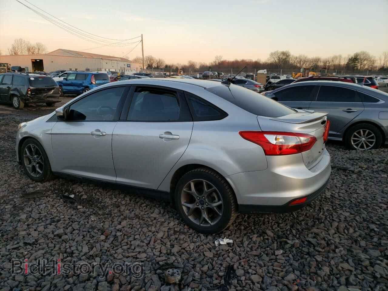 2014 FORD FOCUS - VIN: 1FADP3F21EL438139 - Фото 2