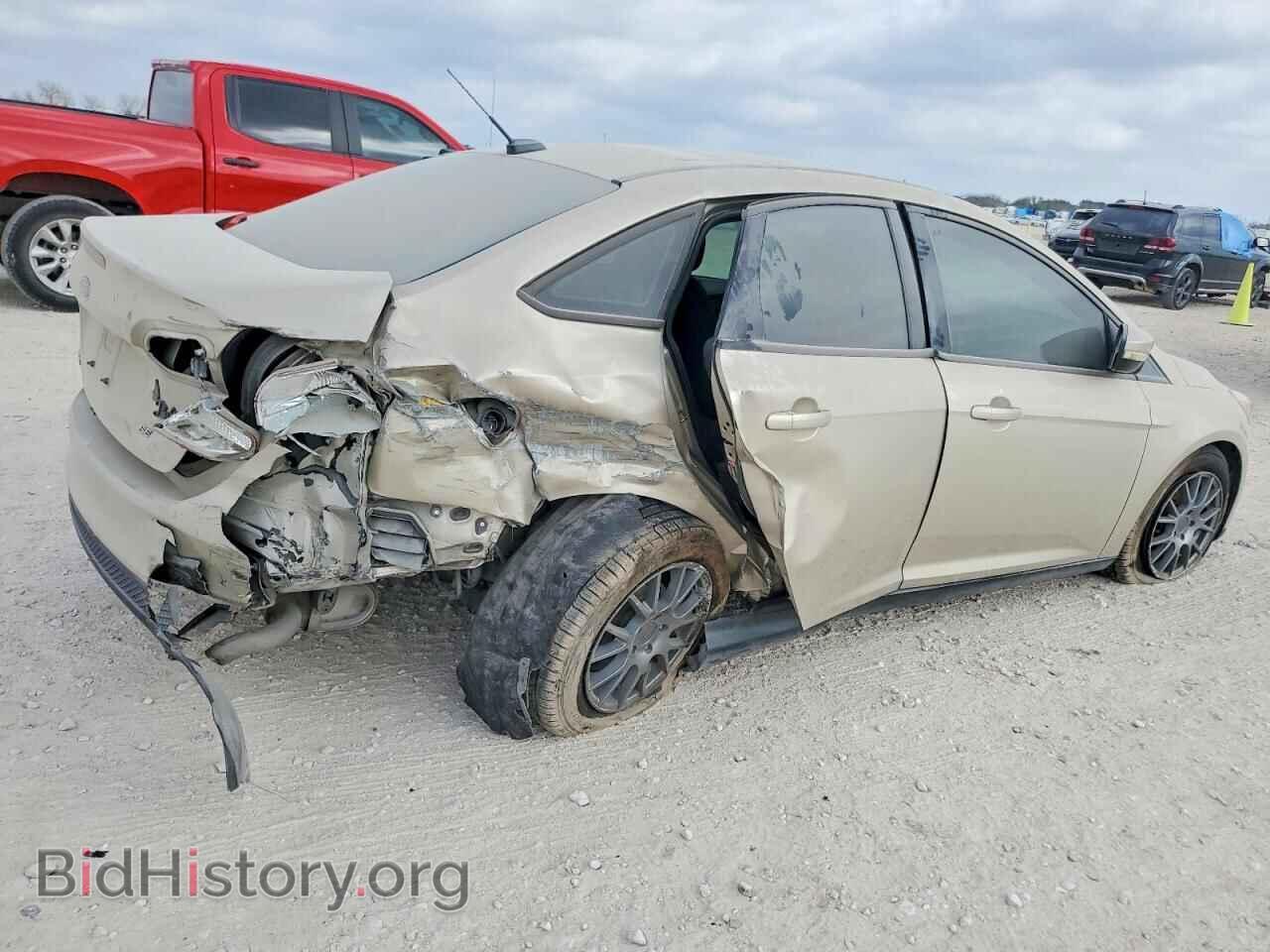 2017 FORD FOCUS - VIN: 1FADP3F2XHL299200 - Фото 3