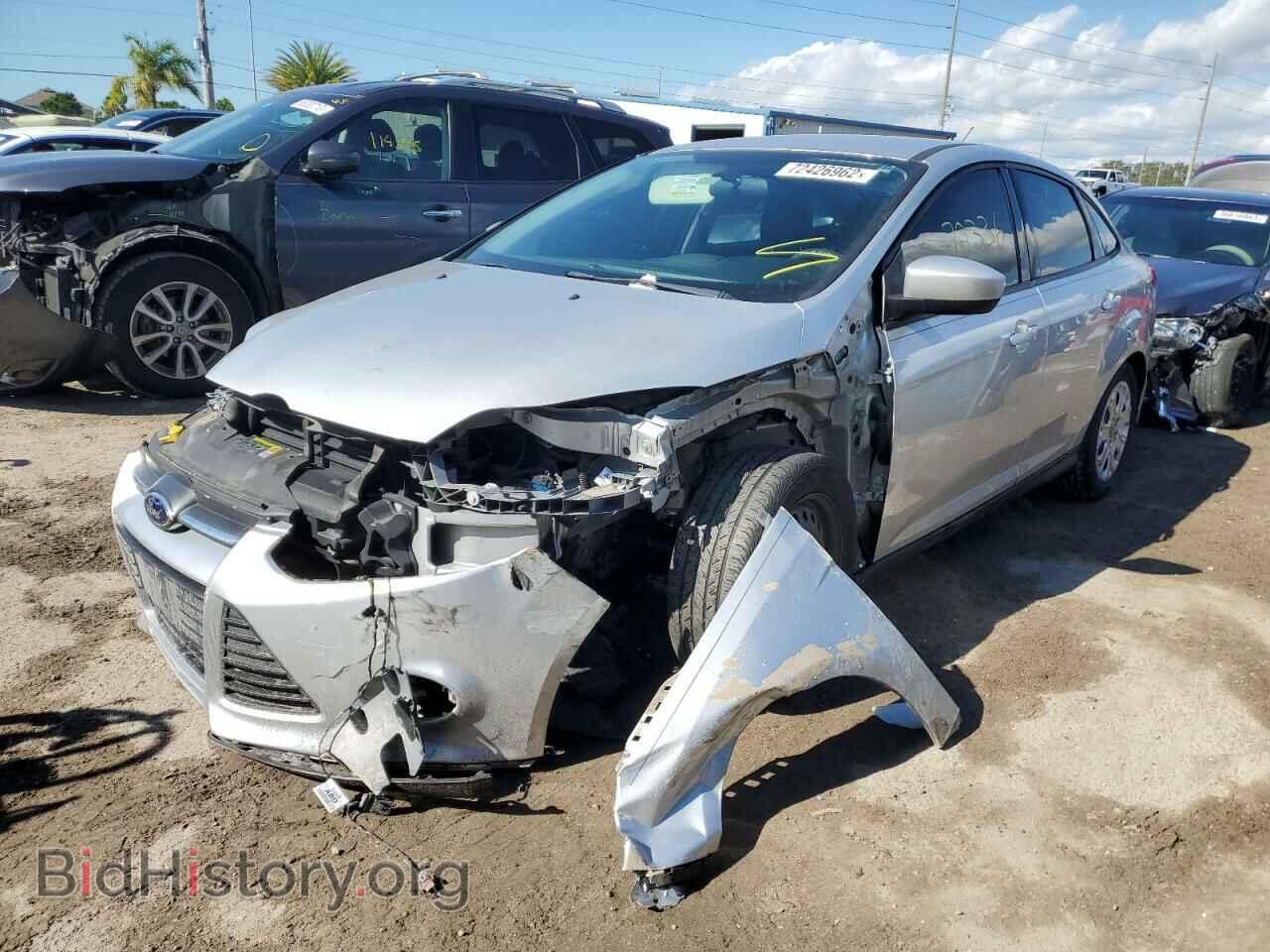 Фотография 1FAHP3F24CL360521 - FORD FOCUS 2012