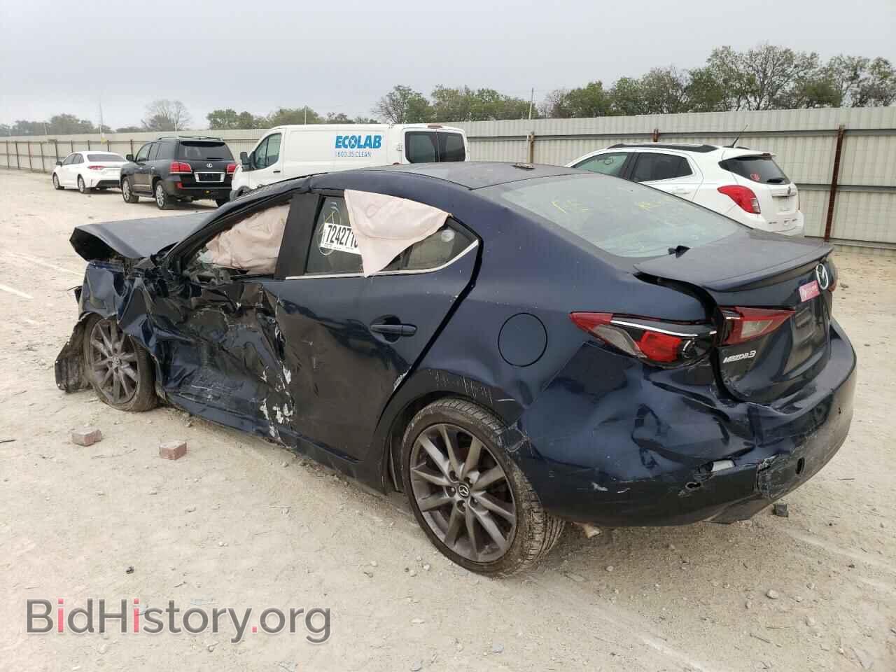 2018 MAZDA 3 - VIN: 3MZBN1V30JM208197 - Фото 2