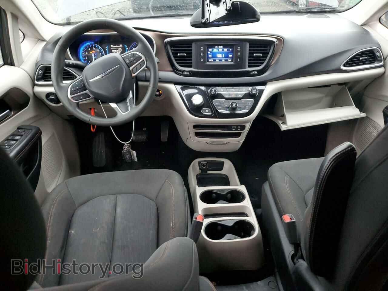 2017 CHRYSLER PACIFICA - VIN: 2C4RC1CG5HR815955 - Photo 8