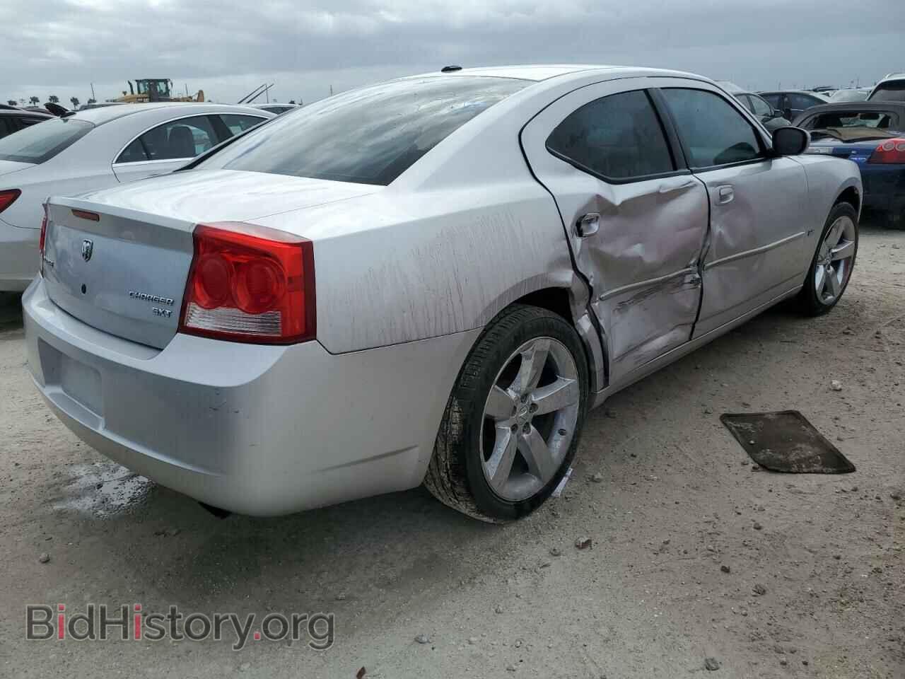 2010 DODGE CHARGER - VIN: 2B3CA3CV9AH312772 - Фото 3