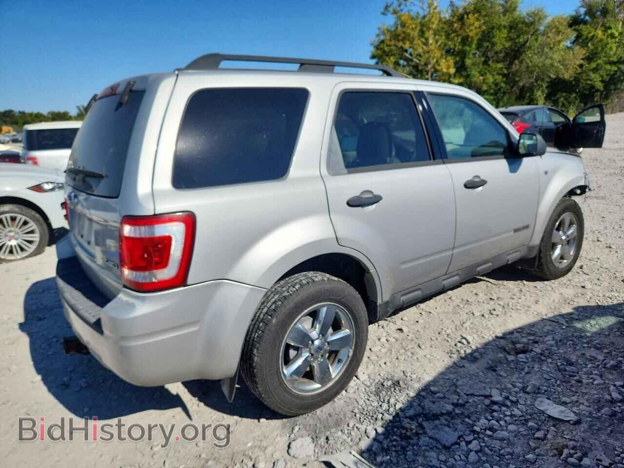 2008 Ford ESCAPE (VIN 1FMCU93178KC26087) — фото 3 из 13