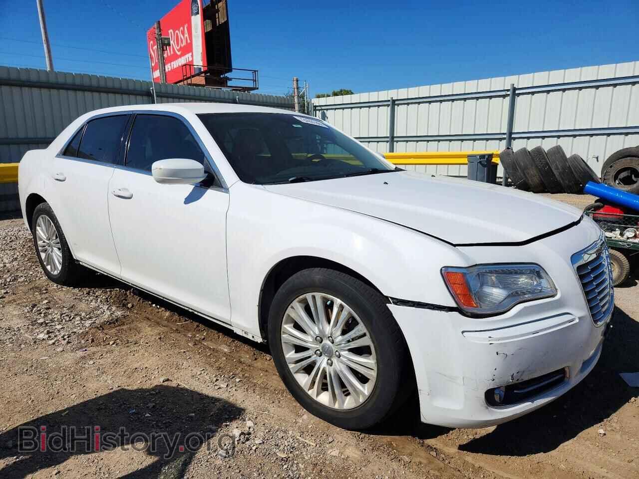 2014 CHRYSLER 300 - VIN: 2C3CCARG0EH144777 - Photo 4