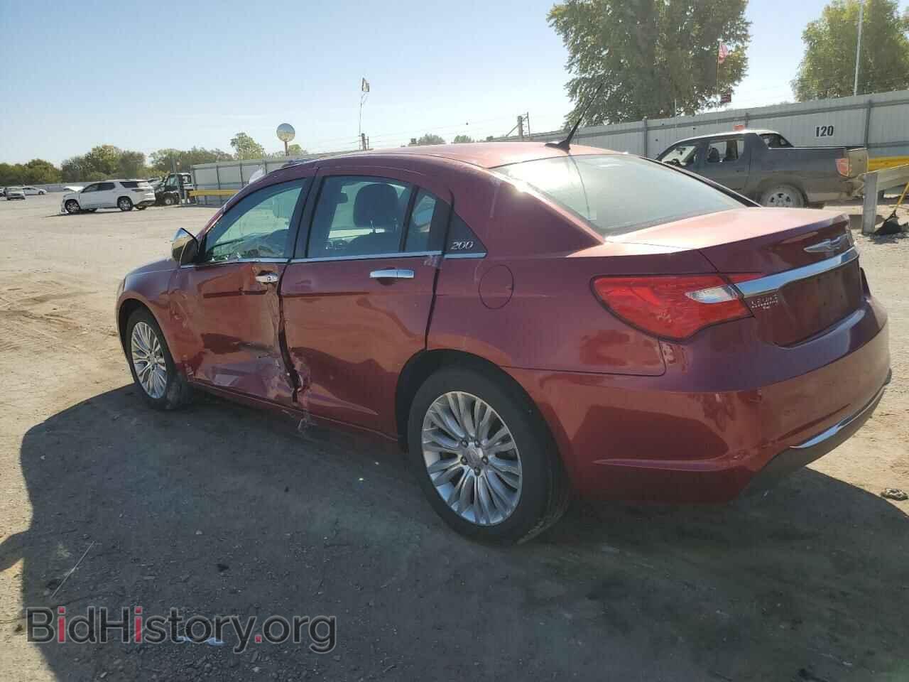 2011 CHRYSLER 200 - VIN: 1C3BC2FG4BN527193 - Фото 2