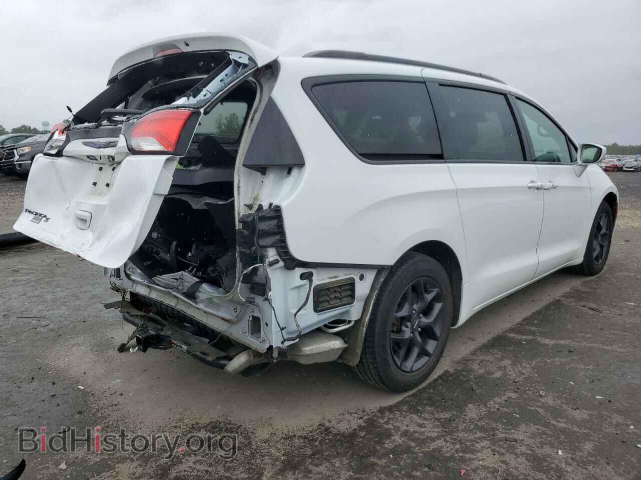 2020 CHRYSLER PACIFICA - VIN: 2C4RC1EG6LR126481 - Photo 3