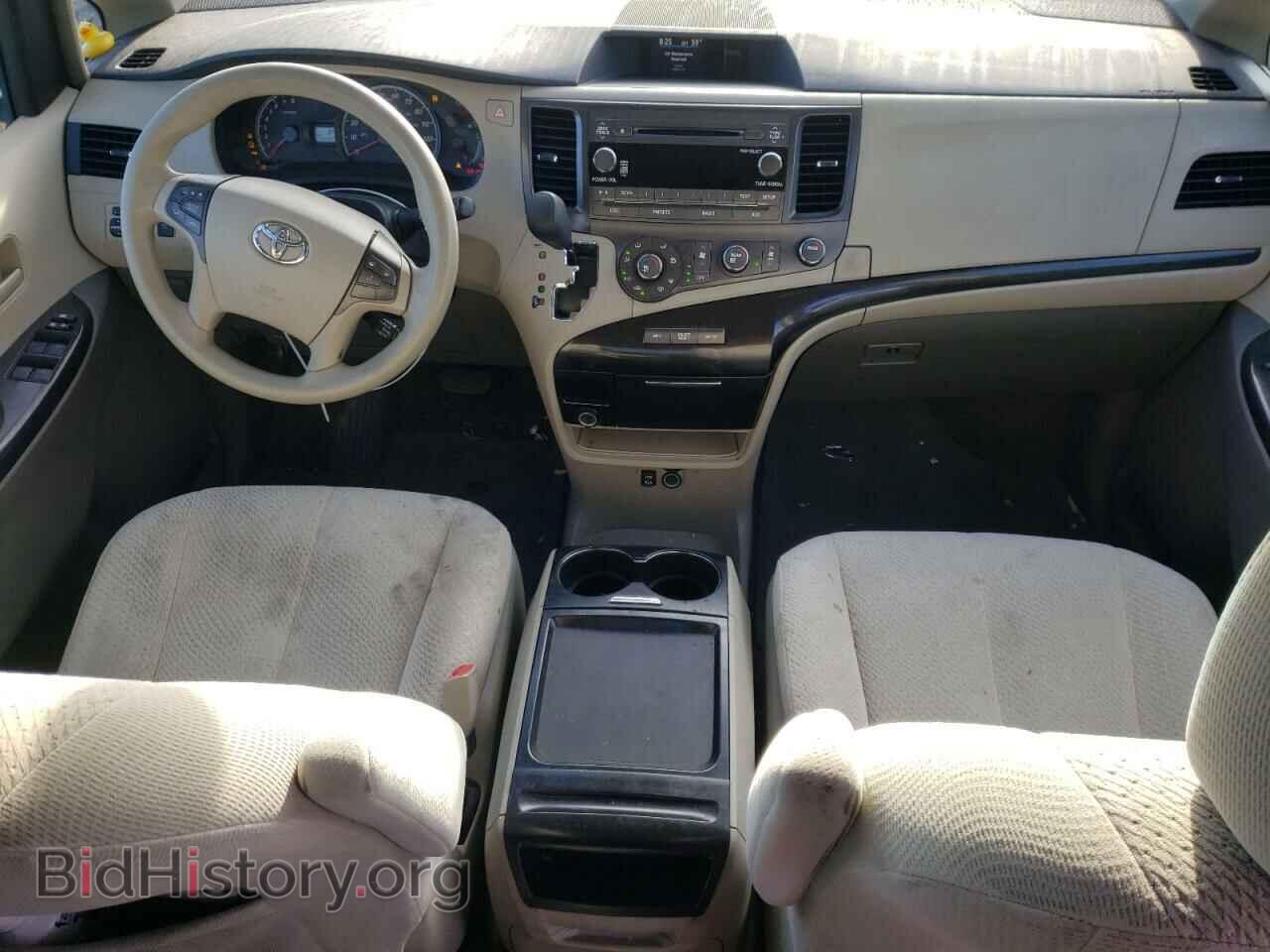 2011 TOYOTA All Models - VIN: 5TDKK3DC8BS059757 - Фото 8
