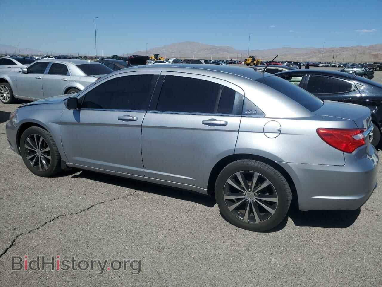 2014 CHRYSLER 200 - VIN: 1C3CCBCG9EN179369 - Фото 2