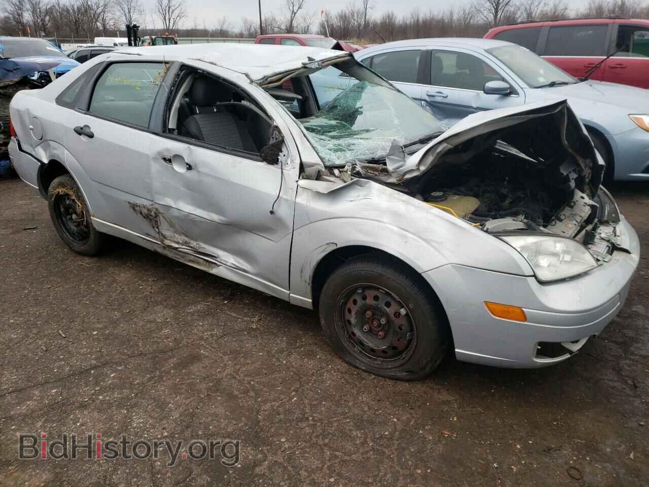 2007 FORD FOCUS - VIN: 1FAFP34N77W310768 - Фото 4