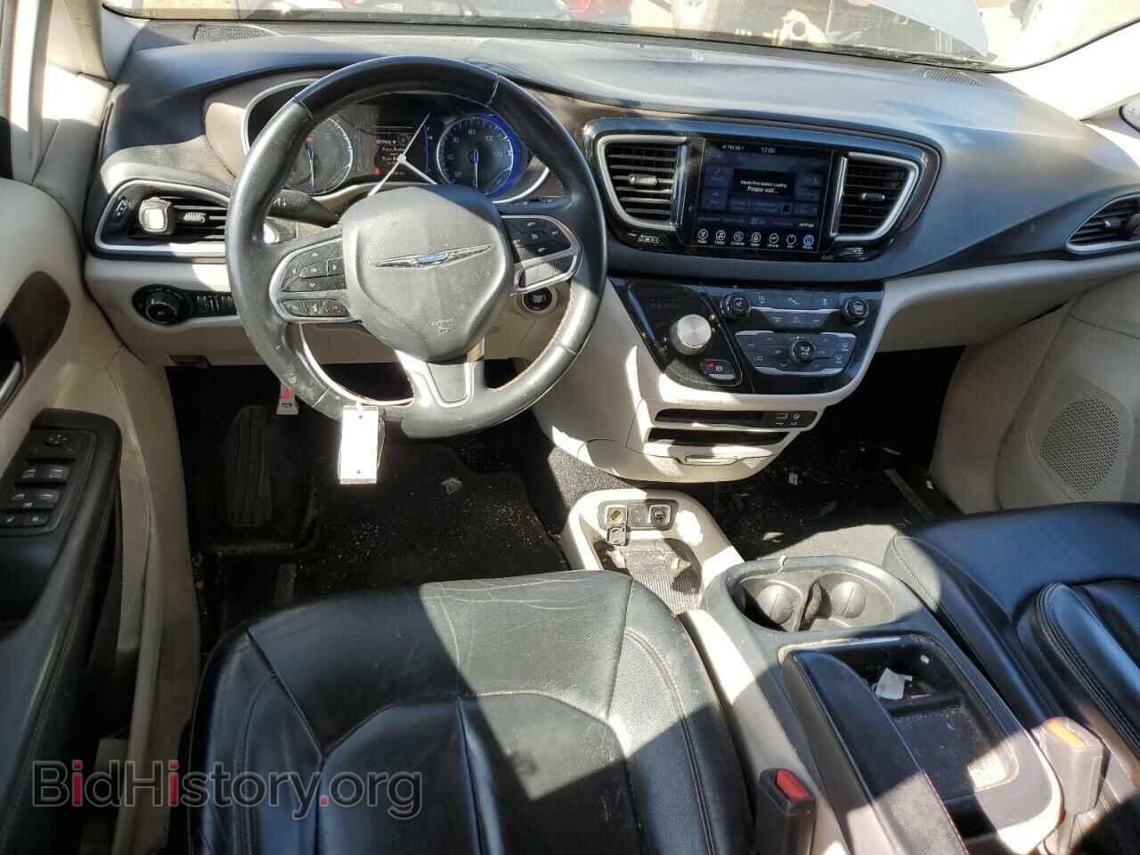 2017 CHRYSLER PACIFICA - VIN: 2C4RC1BG8HR759043 - Photo 8