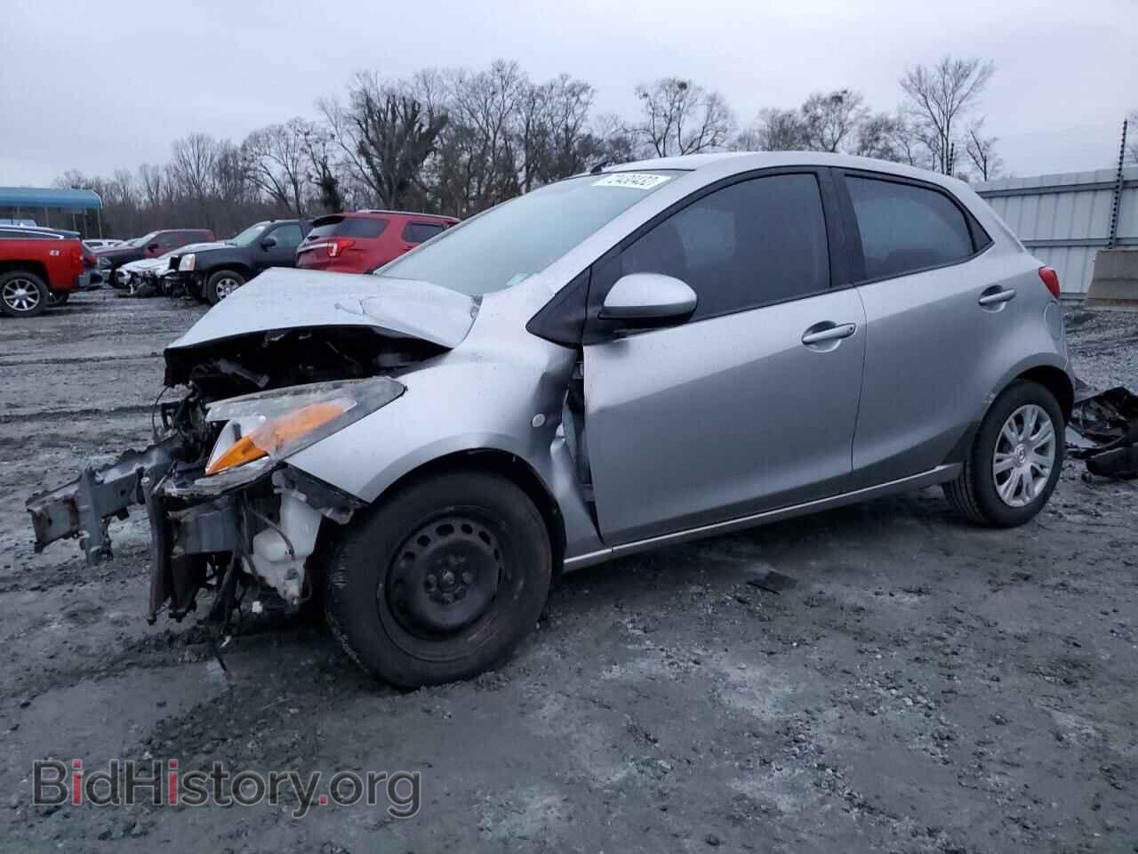 Фотография JM1DE1HY4B0104237 - MAZDA 2 2011