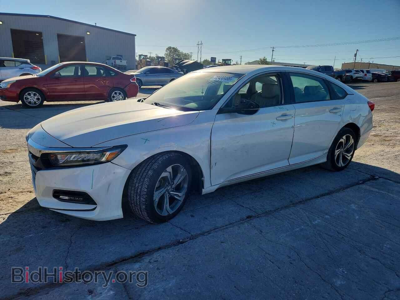 Photo 1HGCV1F53JA114093 - HONDA ACCORD 2018