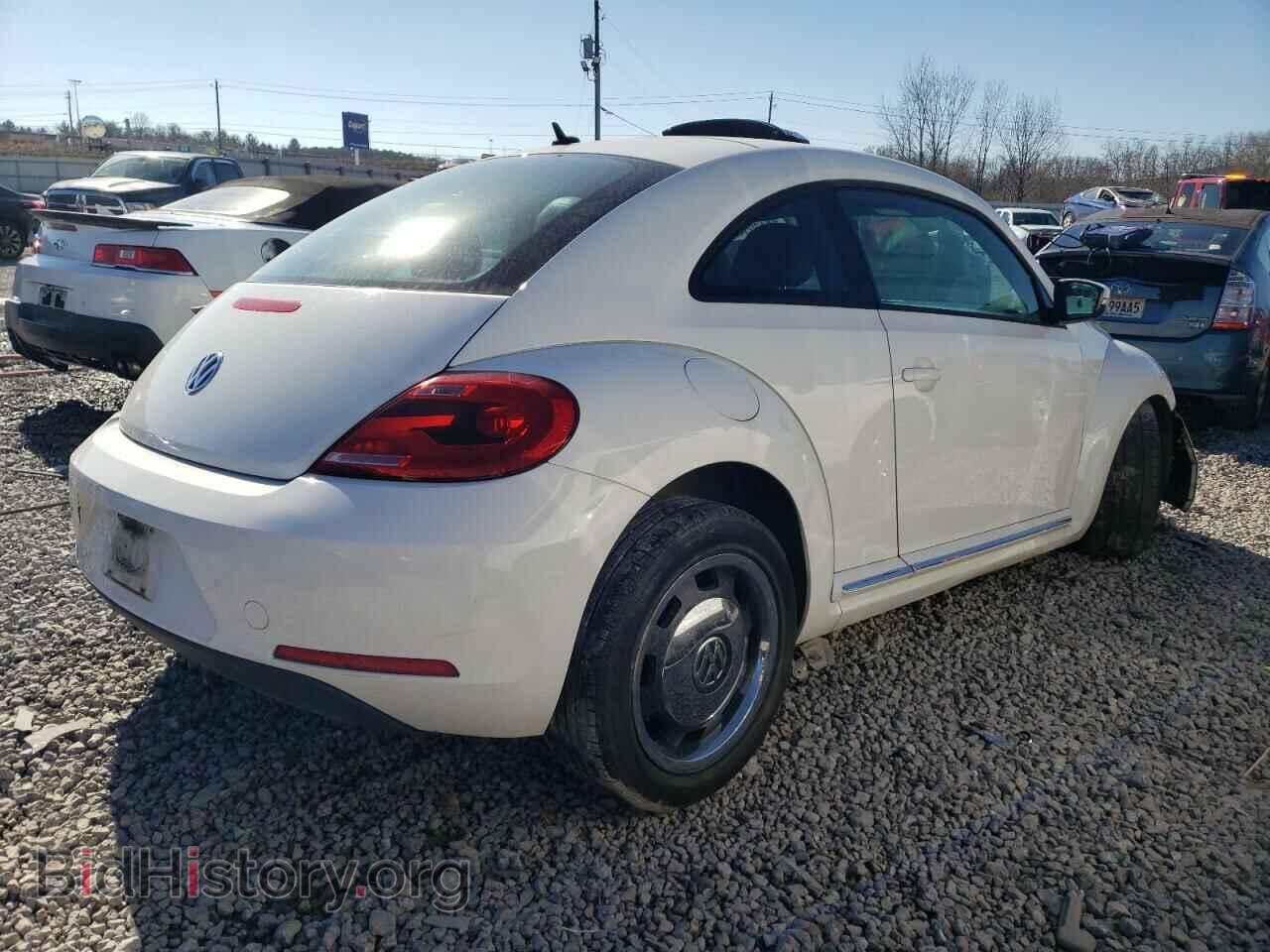 2012 VOLKSWAGEN BEETLE - VIN: 3VWJP7ATXCM618197 - Фото 3
