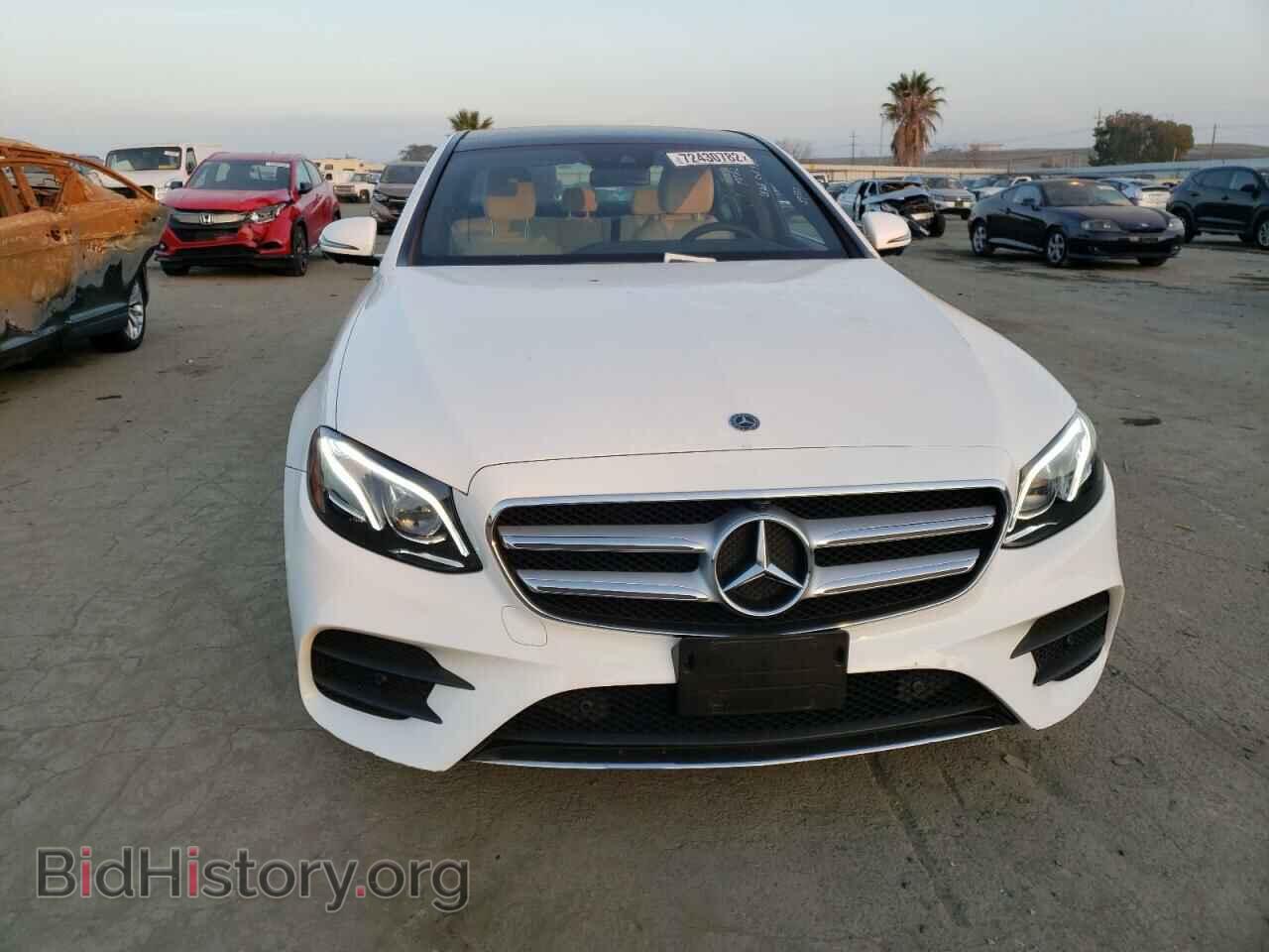 2019 MERCEDES-BENZ E-CLASS - VIN: WDDZF4JB8KA690824 - Фото 5