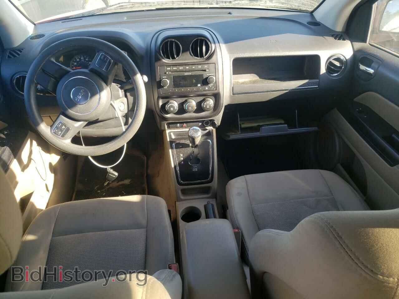2011 JEEP COMPASS - VIN: 1J4NT1FA6BD151174 - Photo 8