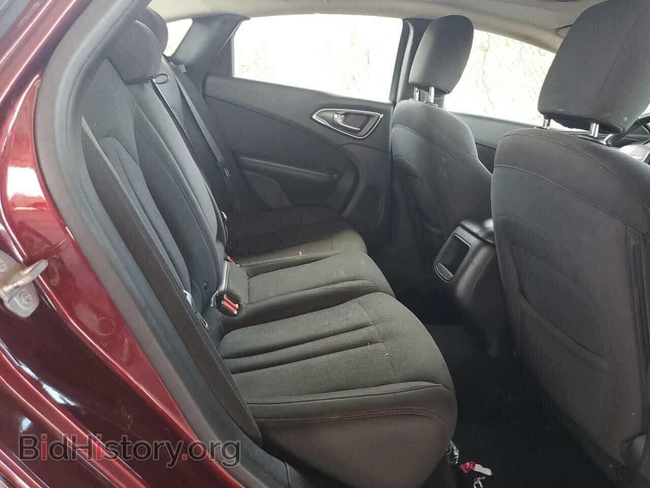 2016 CHRYSLER 200 - VIN: 1C3CCCAB5GN111490 - Фото 10