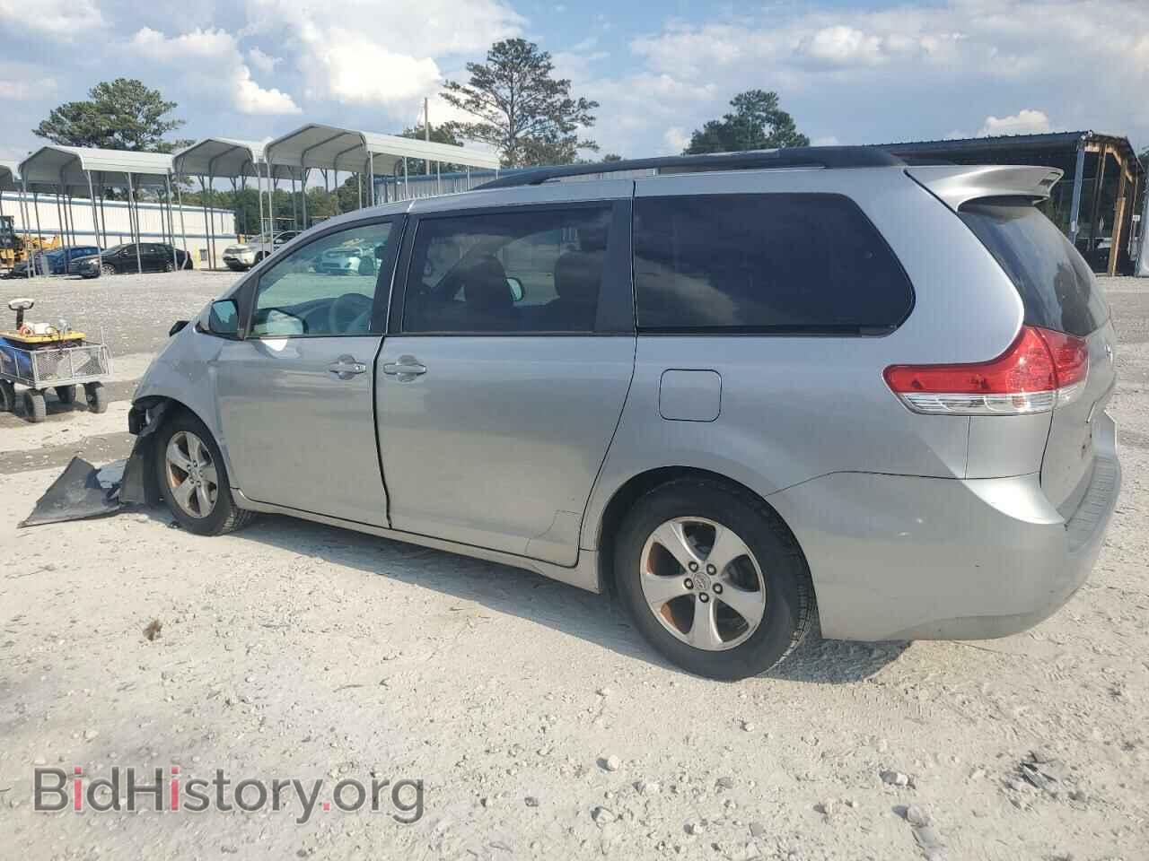 2011 TOYOTA All Models - VIN: 5TDKK3DCXBS093487 - Фото 2