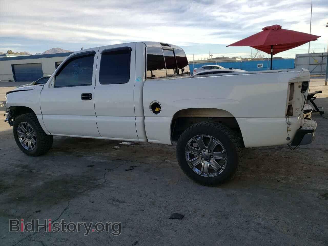2007 GMC SIERRA - VIN: 1GTEK19T97Z100039 - Фото 2