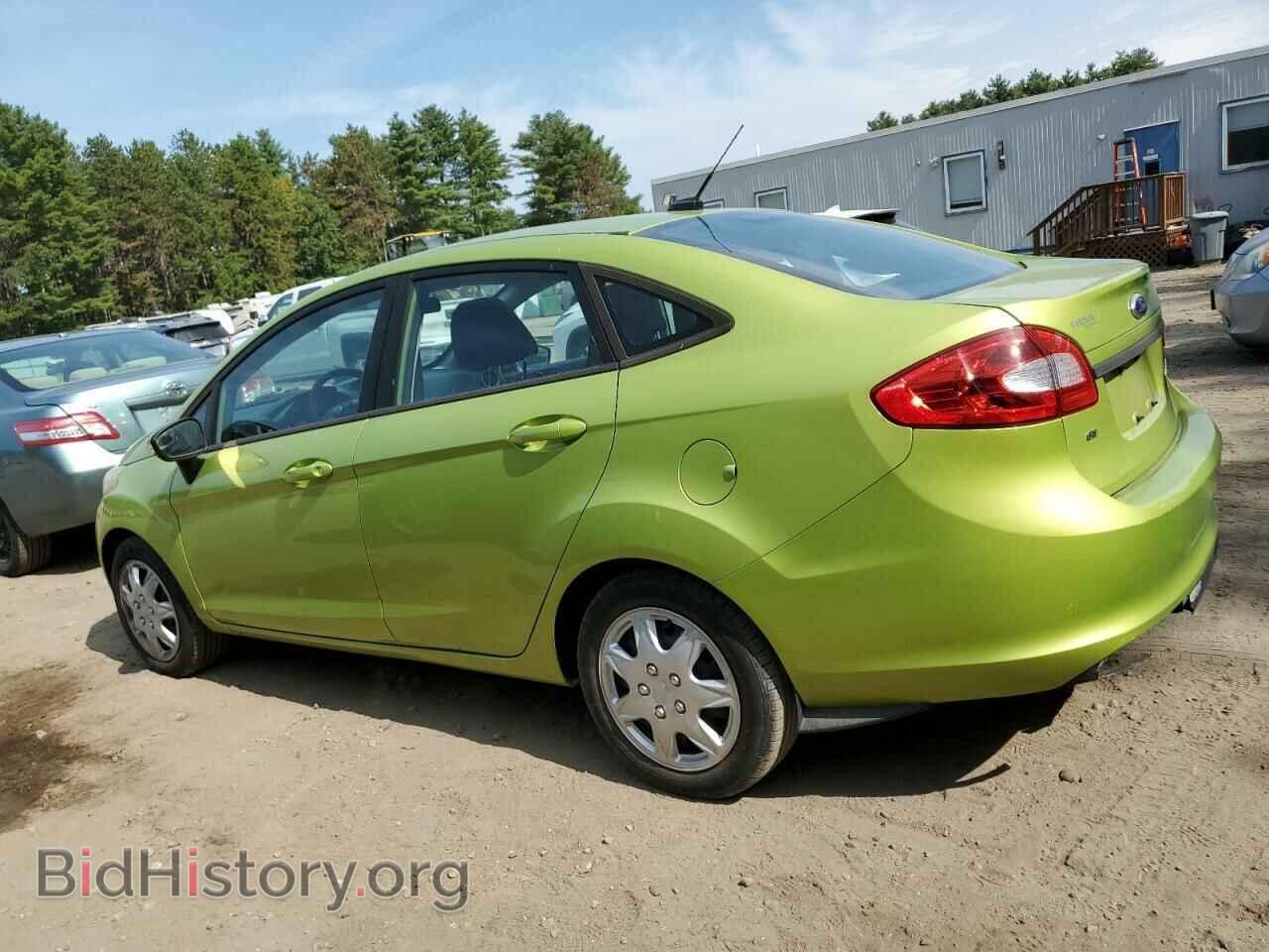 2013 FORD FIESTA - VIN: 3FADP4BJ0DM173827 - Фото 2