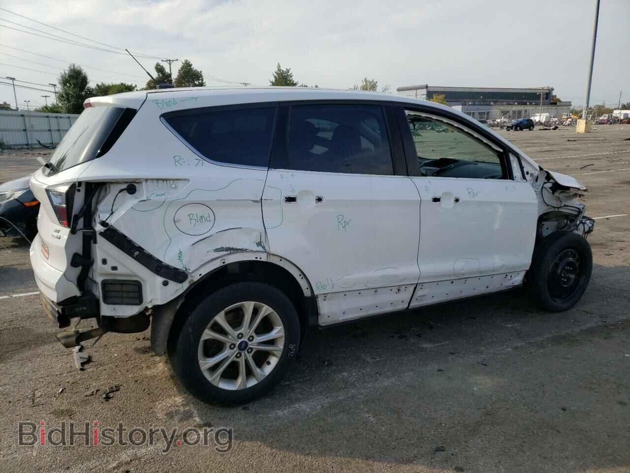 2017 FORD ESCAPE - VIN: 1FMCU9GD8HUC03071 - Фото 3