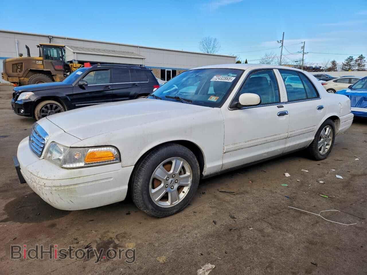 Photo 2FABP7EV7BX146763 - FORD CROWN VIC 2011