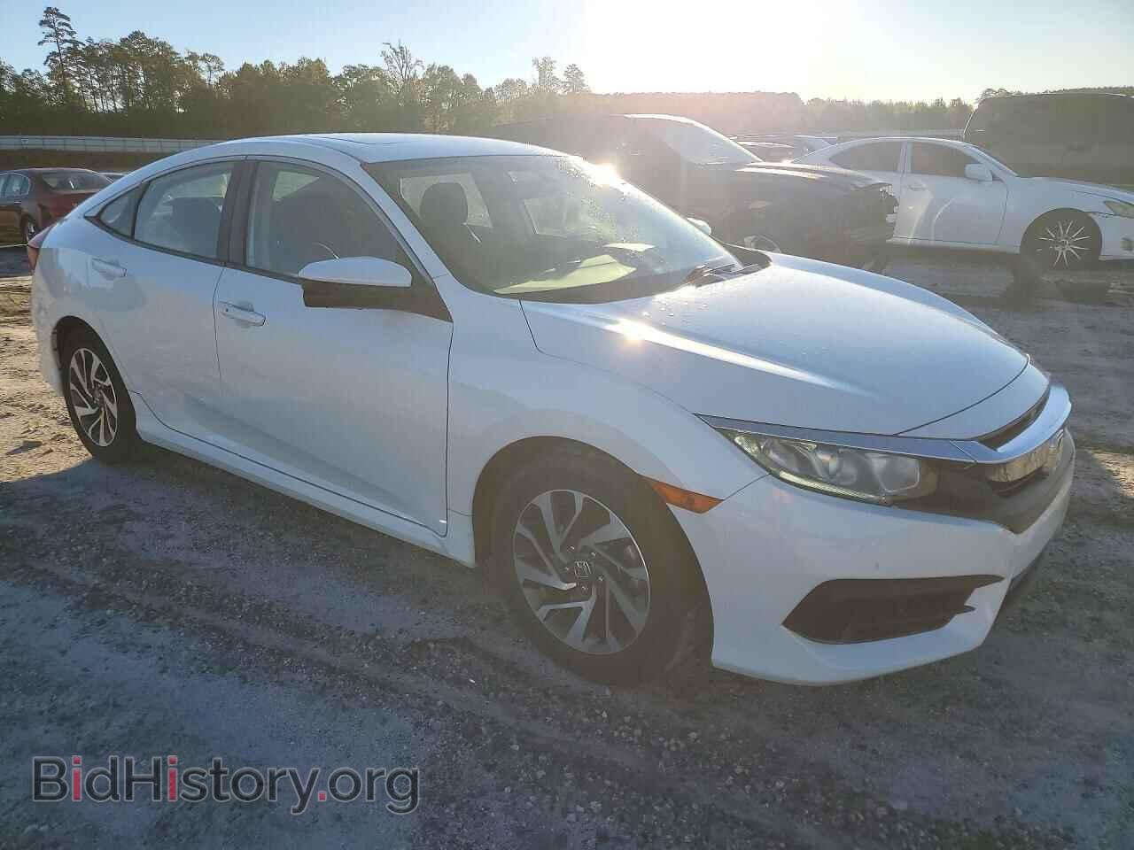 2018 HONDA CIVIC - VIN: 19XFC2F77JE037962 - Photo 4