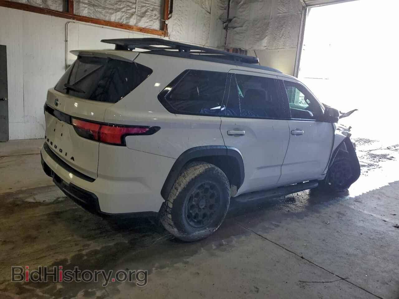 2023 TOYOTA SEQUOIA - VIN: 7SVAAABA2PX009982 - Фото 3