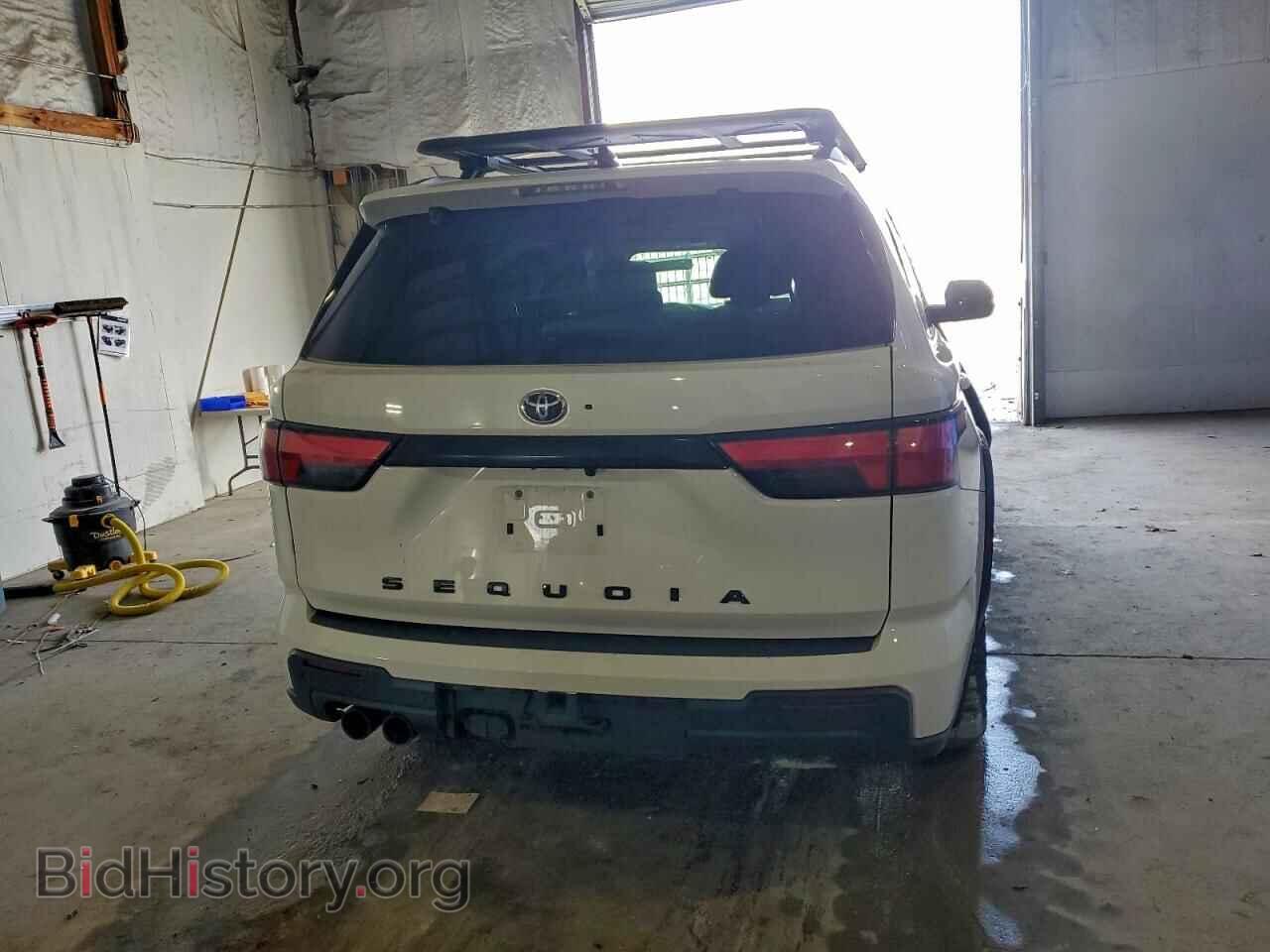 2023 TOYOTA SEQUOIA - VIN: 7SVAAABA2PX009982 - Фото 6