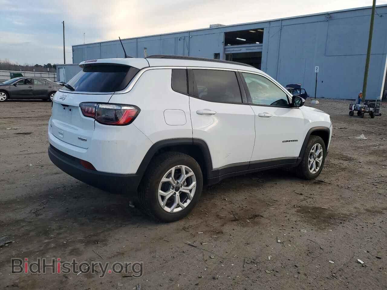 2025 JEEP COMPASS - VIN: 3C4NJDBN6ST594666 - Фото 3