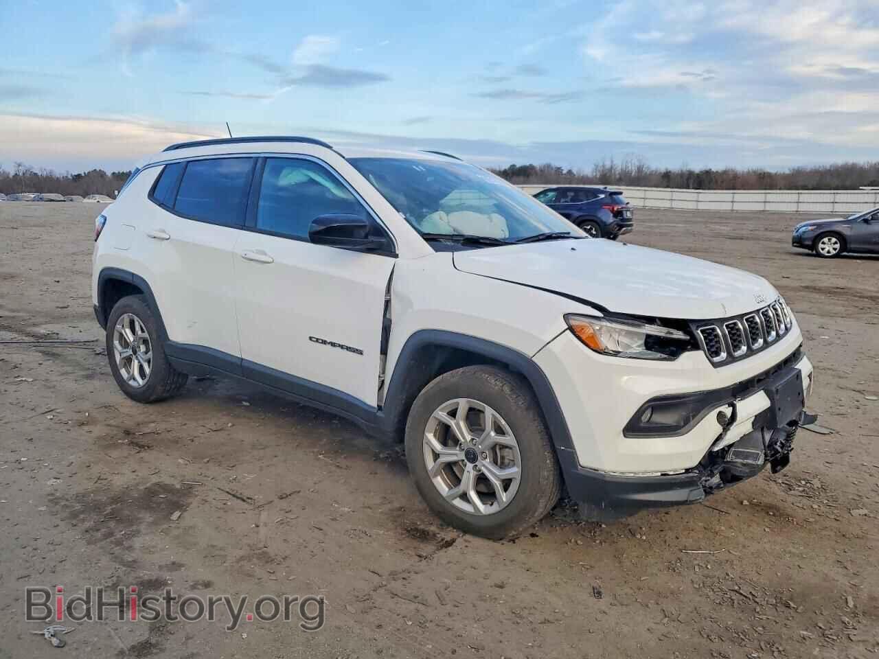 2025 JEEP COMPASS - VIN: 3C4NJDBN6ST594666 - Фото 4