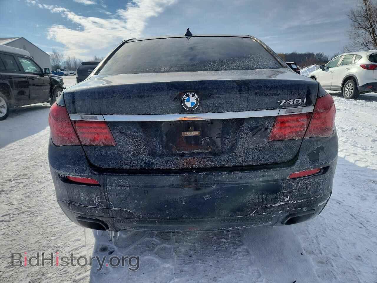 2013 BMW 7 SERIES - VIN: WBAYA6C58DD143655 - Фото 6