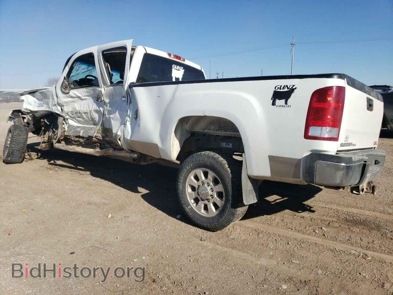 2011 GMC SIERRA - VIN: 1GT422CG1BF202829 - Фото 2