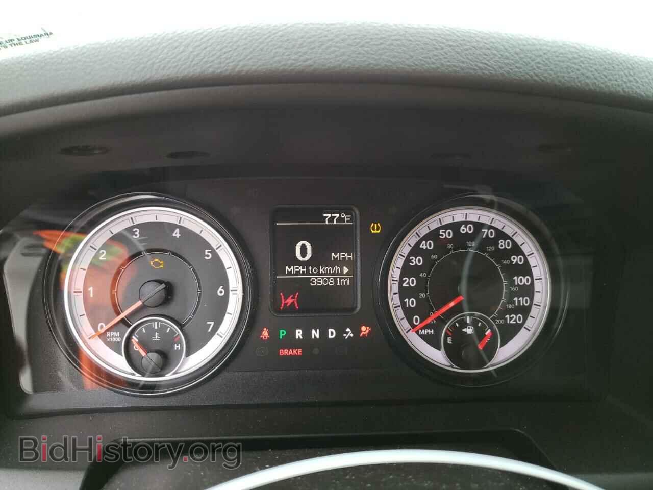 2019 RAM 1500 - VIN: 1C6RR6FG2KS628757 - Фото 9