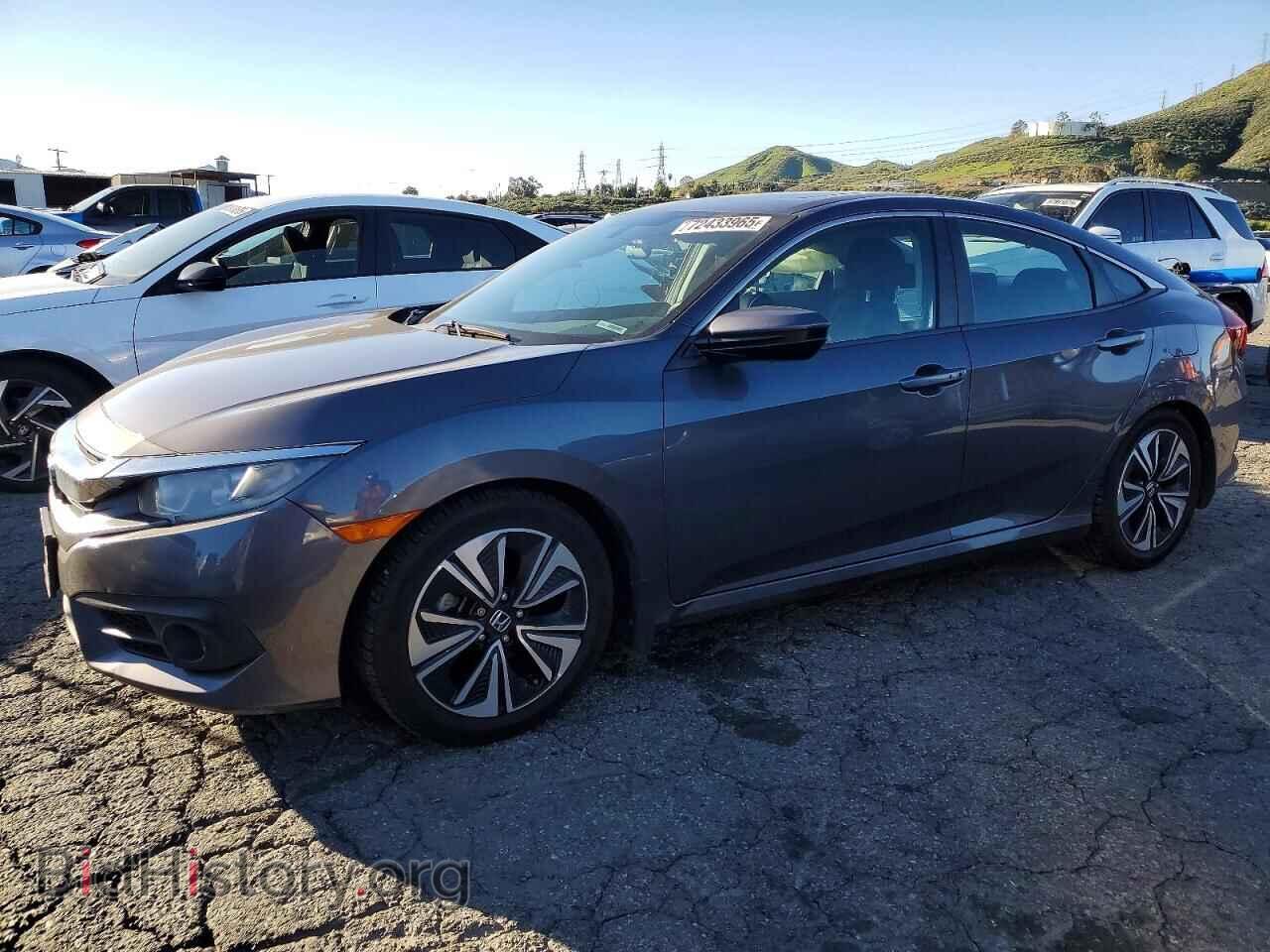 Photo 2HGFC1F36HH645785 - HONDA CIVIC 2017
