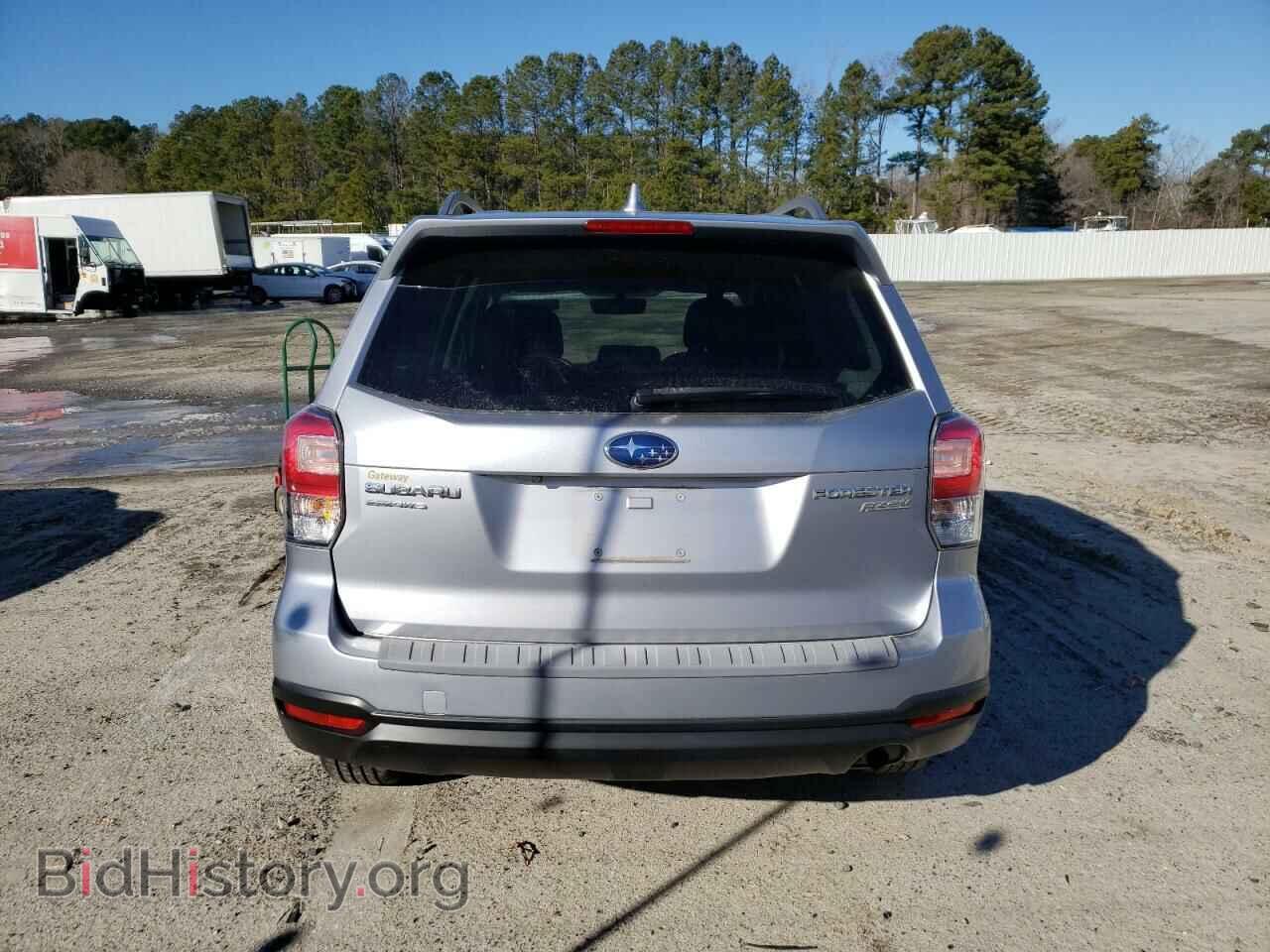 2017 SUBARU FORESTER - VIN: JF2SJAEC2HH596239 - Фото 6