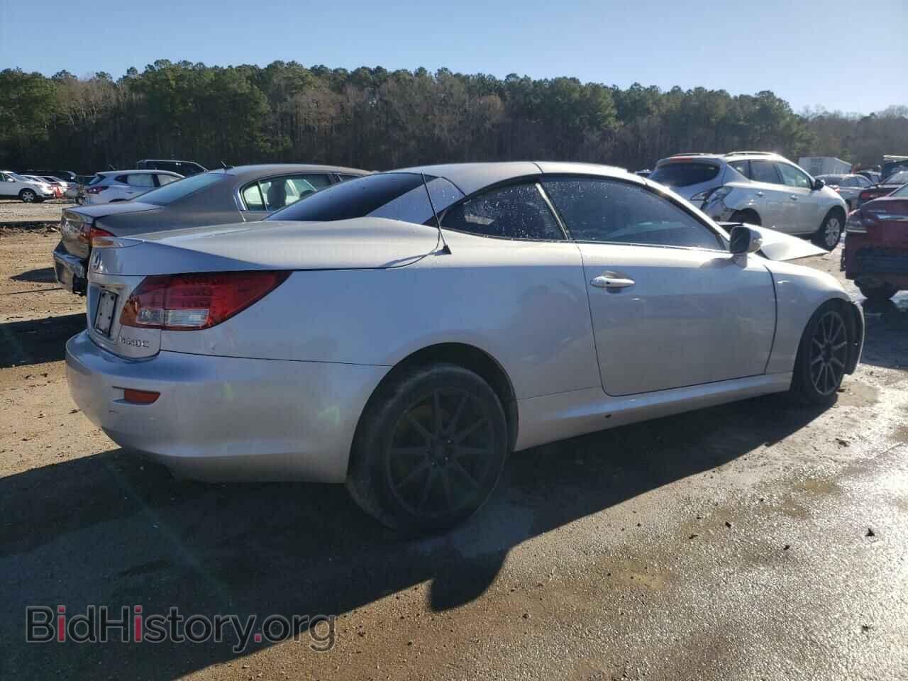 2011 LEXUS IS - VIN: JTHFE2C2XB2505909 - Photo 3