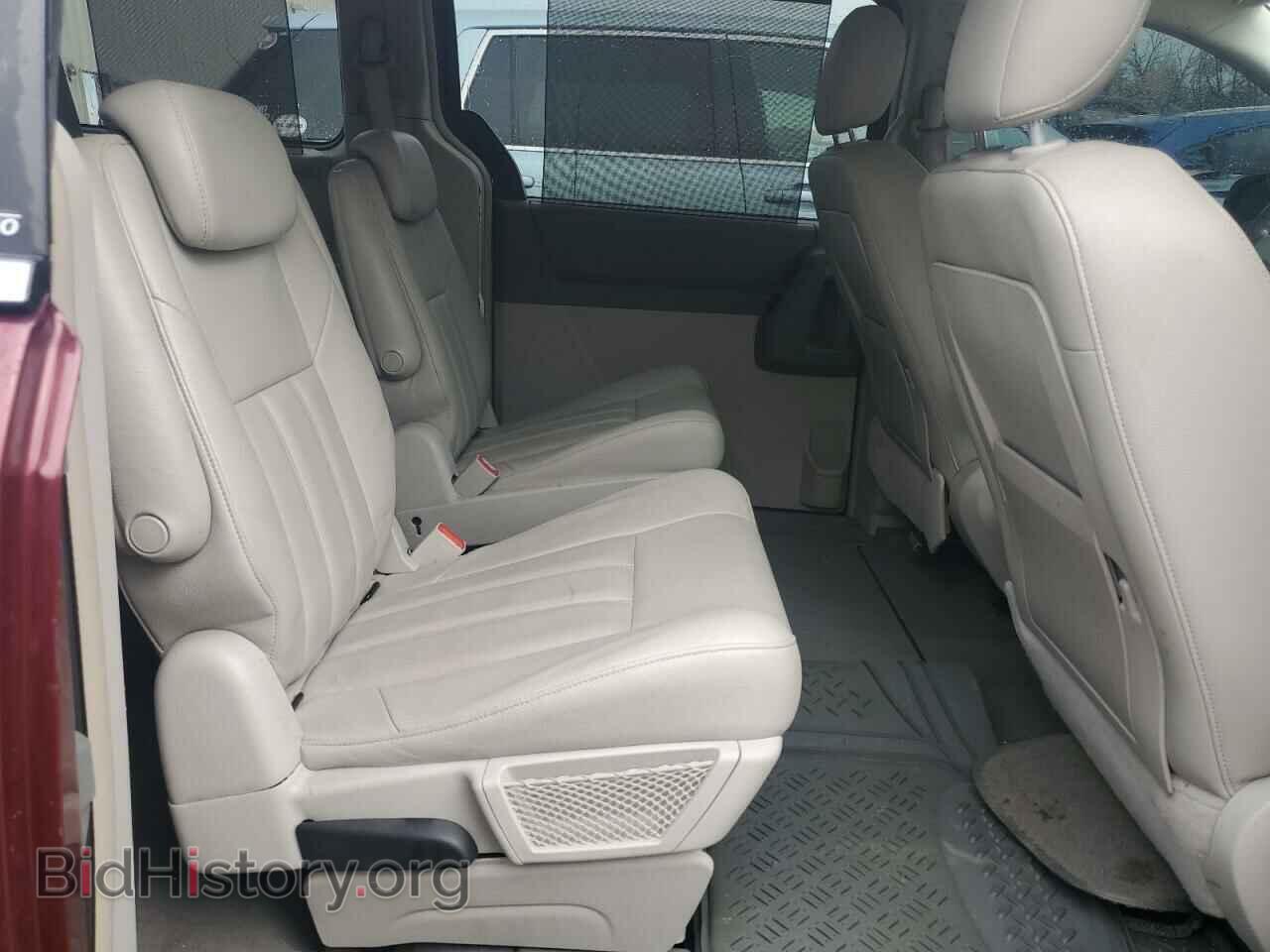 2008 CHRYSLER MINIVAN - VIN: 2A8HR54P28R682158 - Фото 11