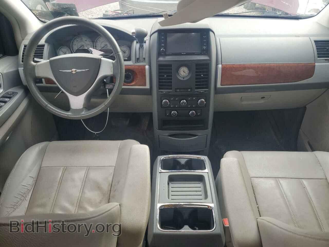 2008 CHRYSLER MINIVAN - VIN: 2A8HR54P28R682158 - Фото 8