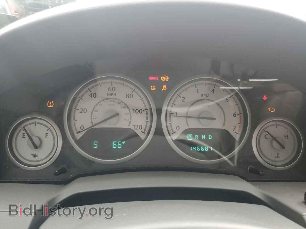 2008 CHRYSLER MINIVAN - VIN: 2A8HR54P28R682158 - Фото 9