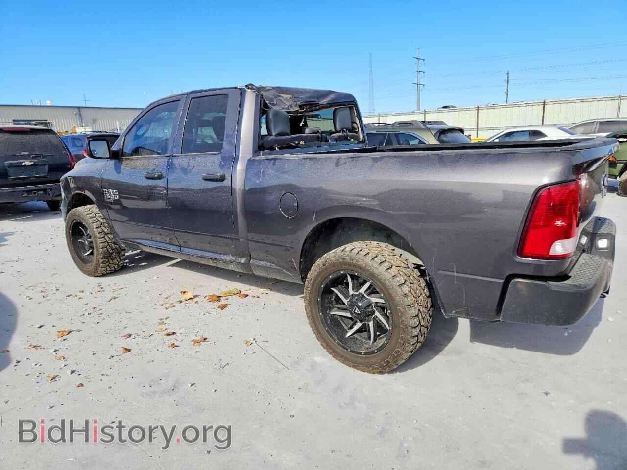 2019 RAM 1500 - VIN: 1C6RR6FG5KS722437 - Фото 2