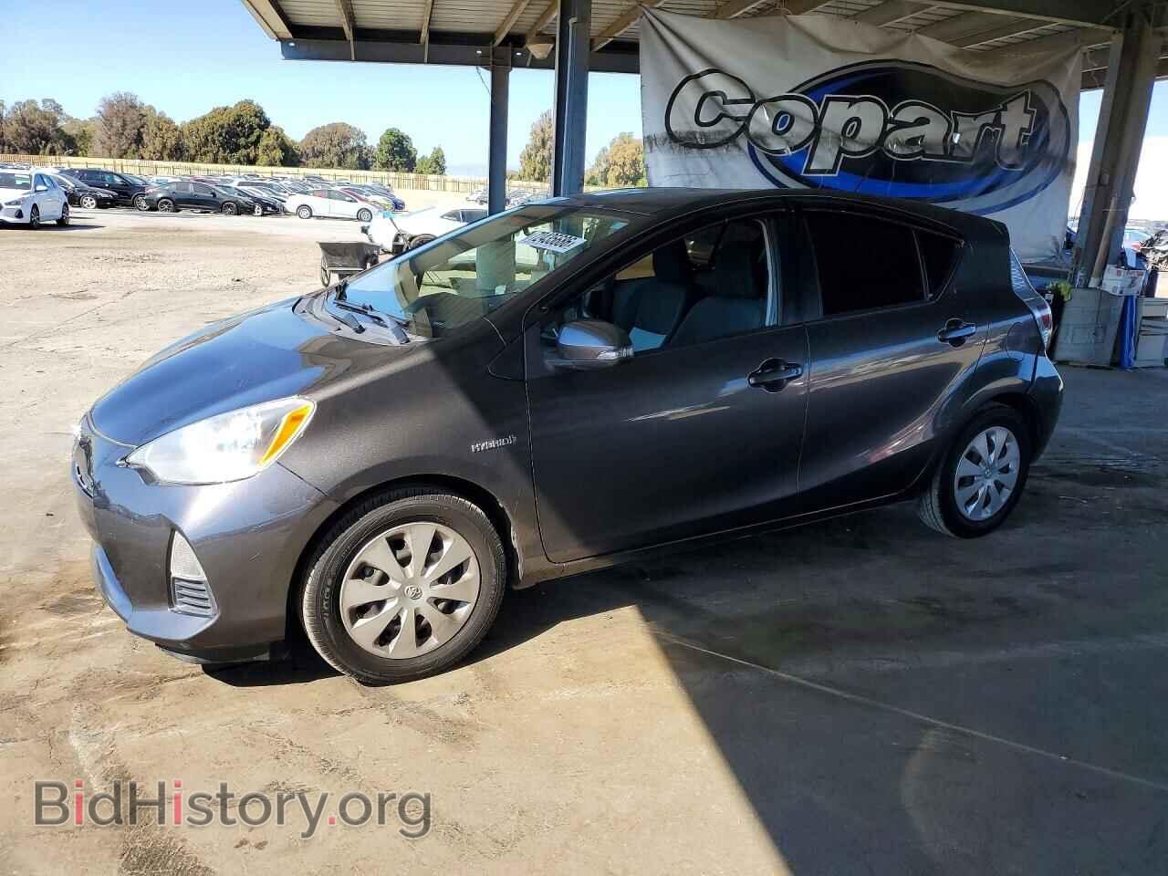 Фотография JTDKDTB36E1570575 - TOYOTA PRIUS 2014