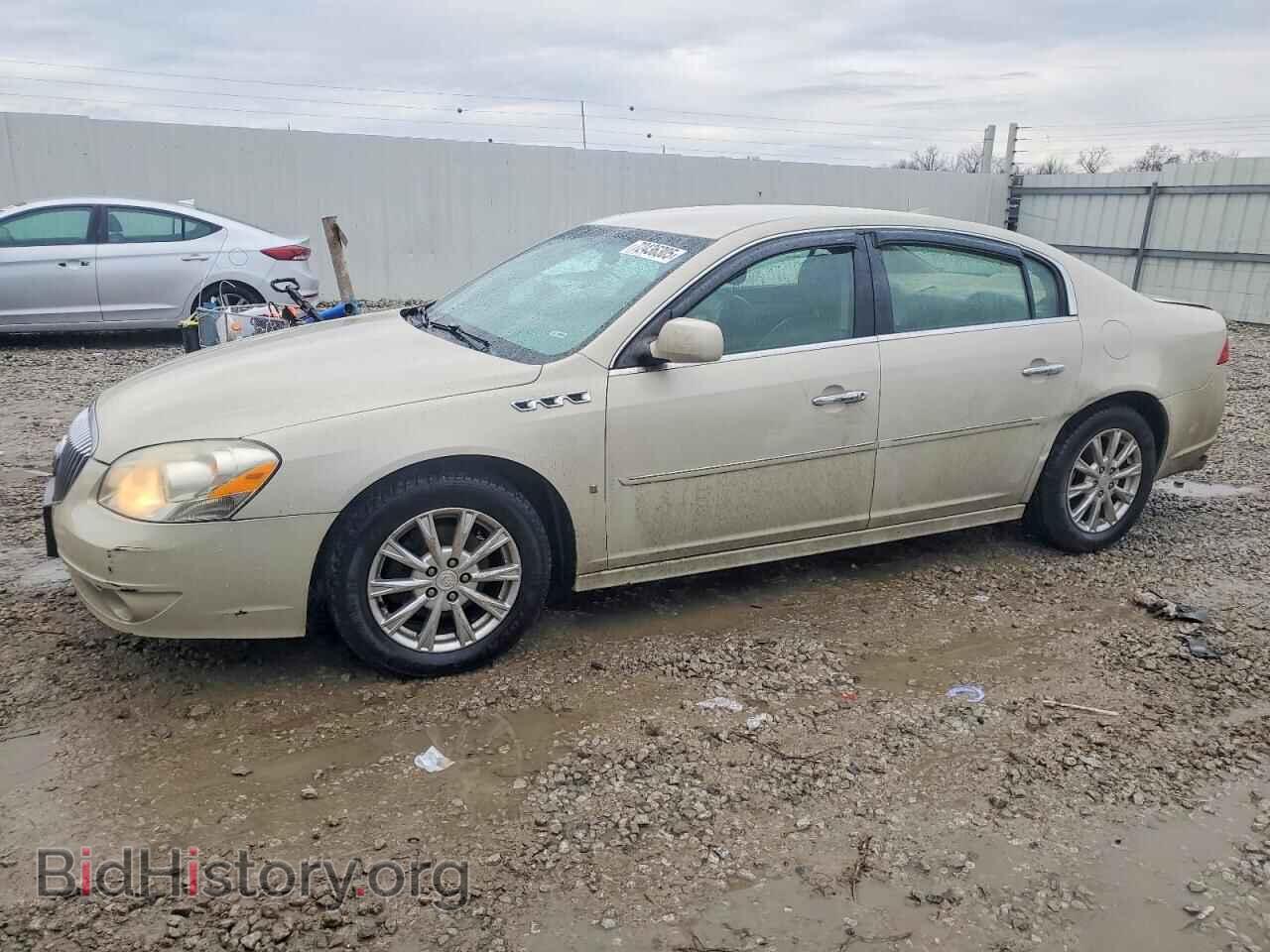 Photo 1G4HC5EM4AU114379 - BUICK LUCERNE 2010